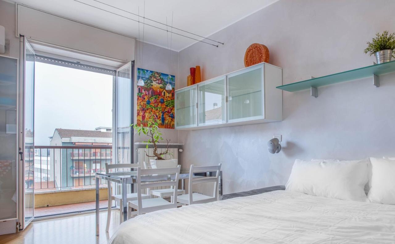 Joivy Vibrant Flat With Balcony Apartamento Milão Exterior foto